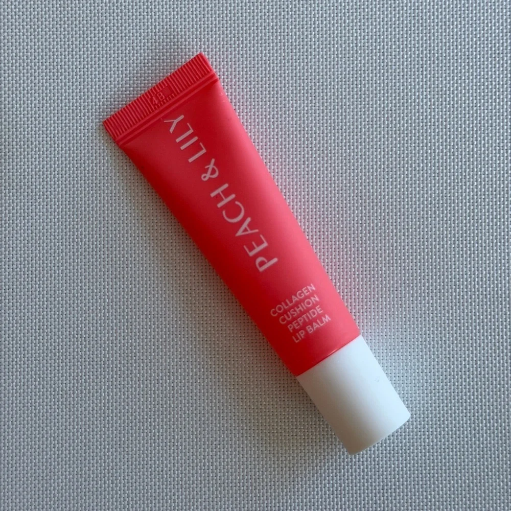 NWT Peach & Lily Collagen Cushion Peptide Lip Balm